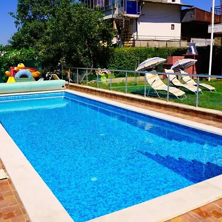 Semesterbostad сънрайз - Sunrise *