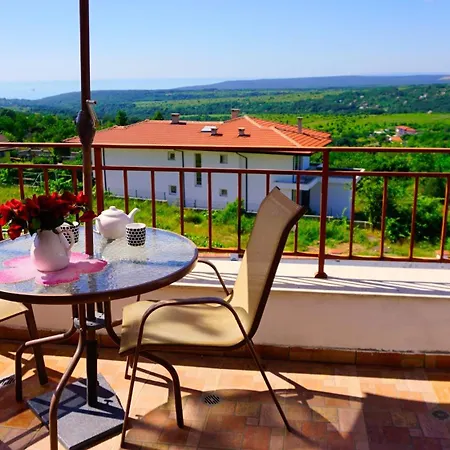 сънрайз - Sunrise Semesterbostad Varna